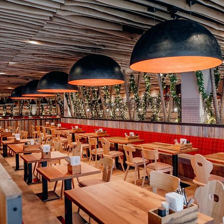 Riku Hotel Goppingen Bagian luar foto