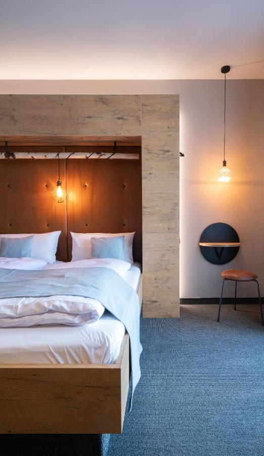 Riku Hotel Goppingen Bagian luar foto