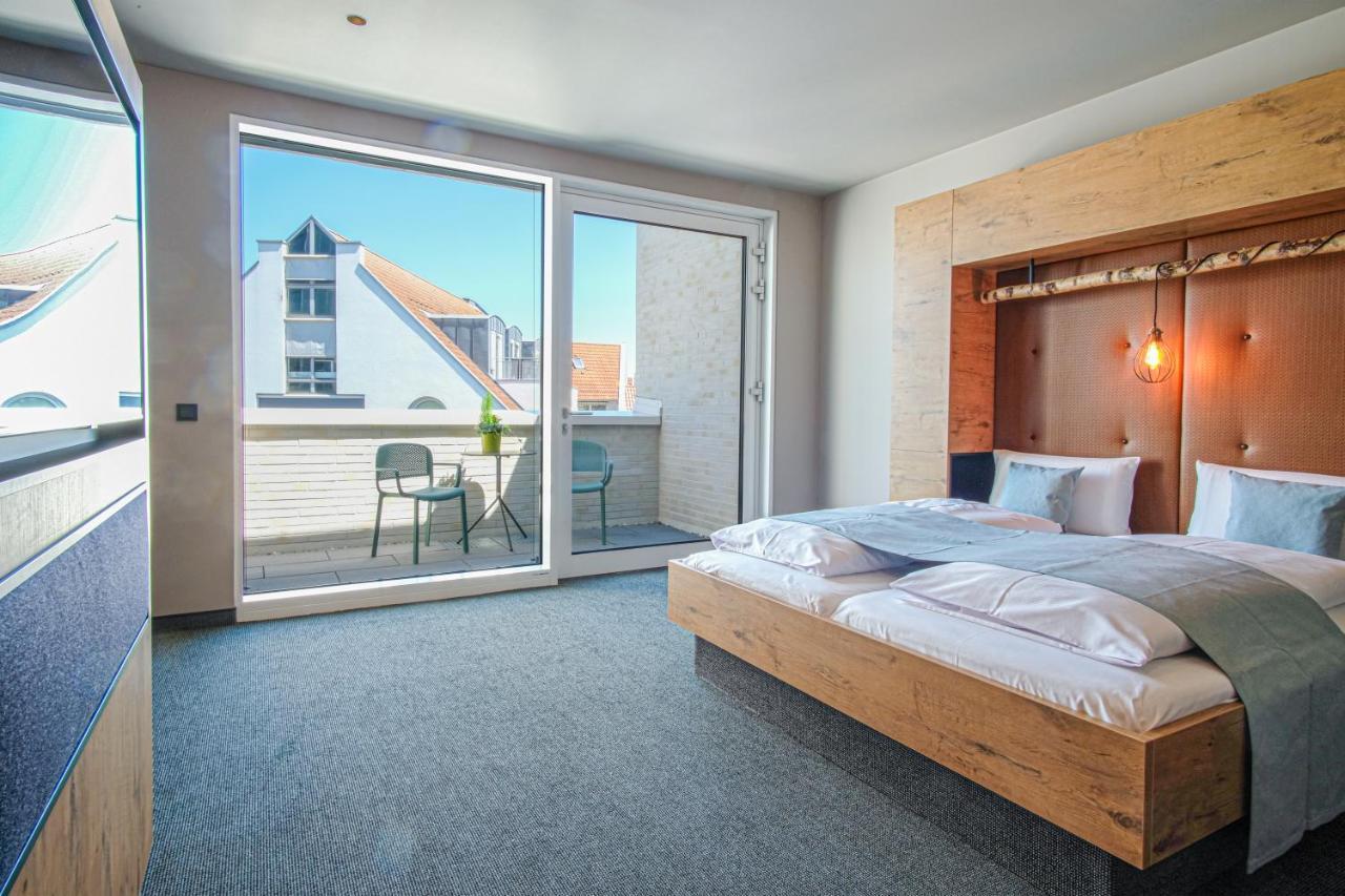 Riku Hotel Goppingen Bagian luar foto